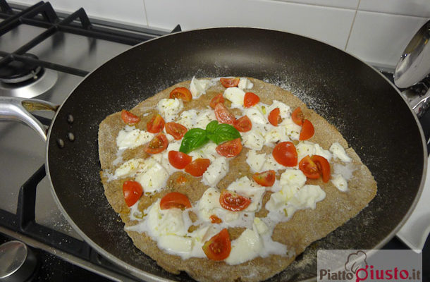 Piadina integrale con olio extravergine di oliva